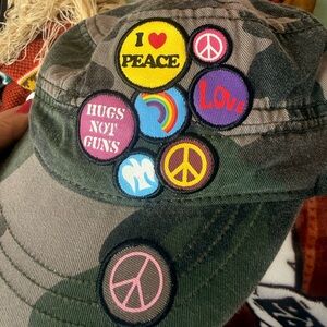 Vintage Peace Camo biker hat